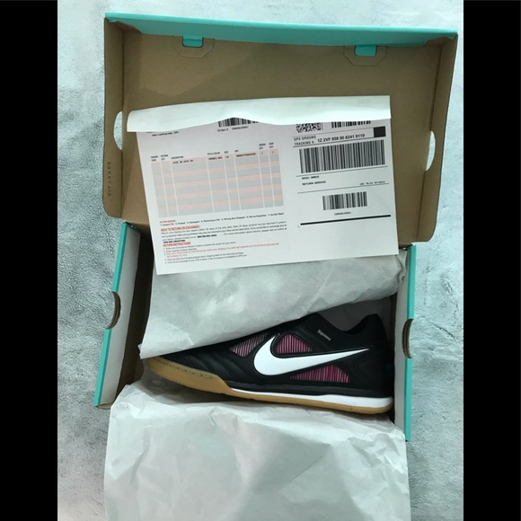 Nike SB Gato QS Supreme Black Pink AR9821-001 10 - Picture 1 of 4